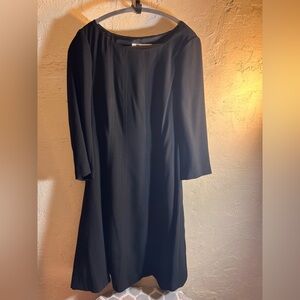 Black Dress Nygard Collection 8 long sleeve classic side zip scoop neck details